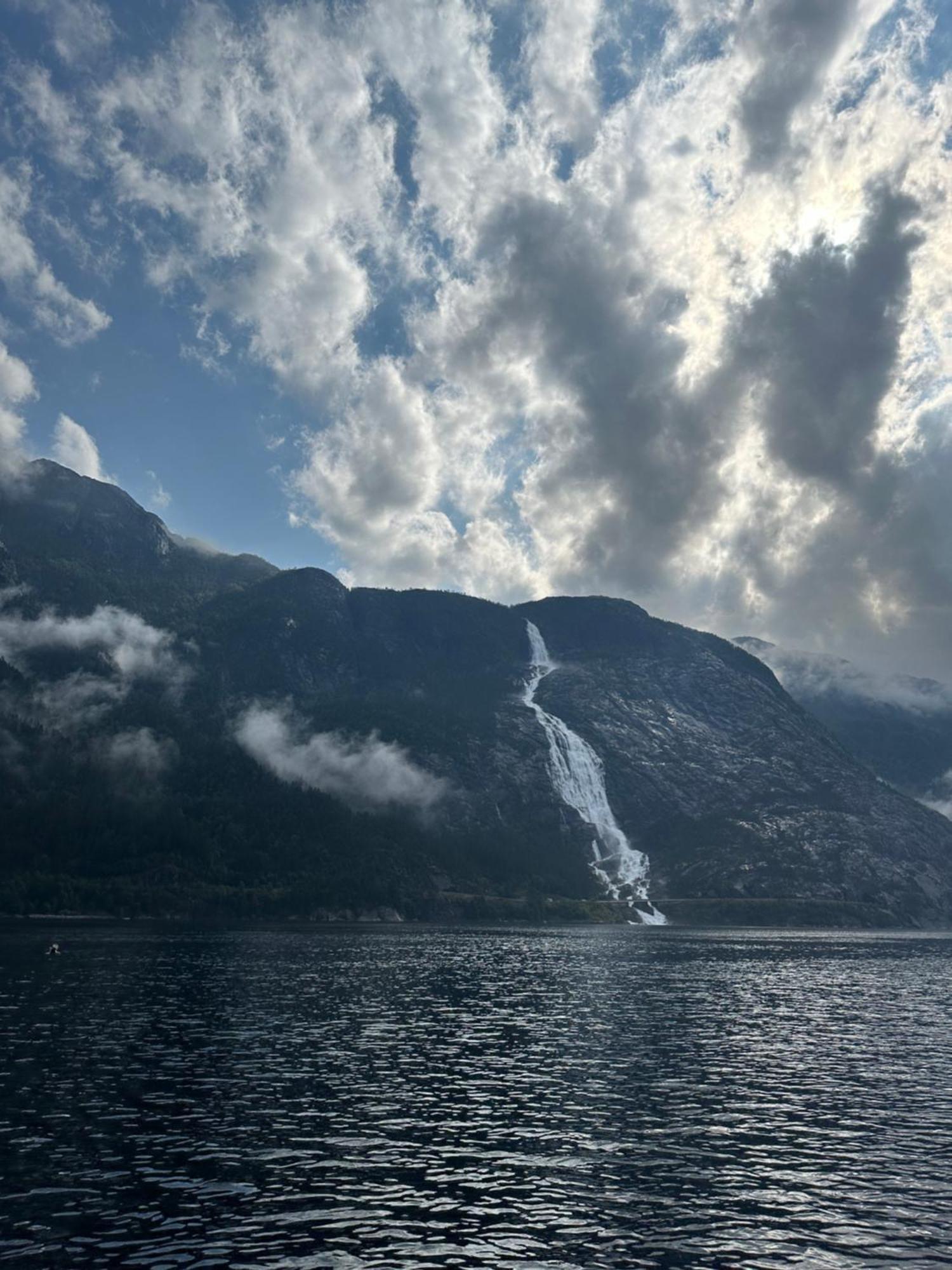 Akrafjorden Nature B&B As Fjaera Bagian luar foto